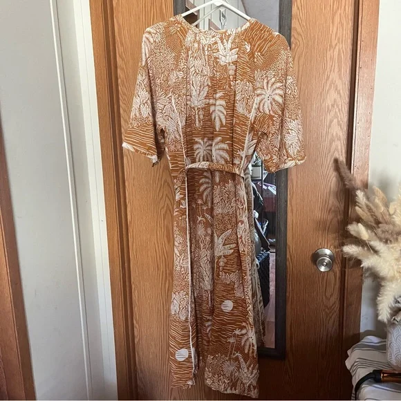 H&M Orange and White Midi Dress - Picture 3 of 5